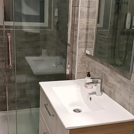 Apartment Duplex Lumineux & Wifi Netflix *